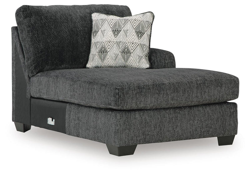 Hollyview Right-Arm Facing Corner Chaise