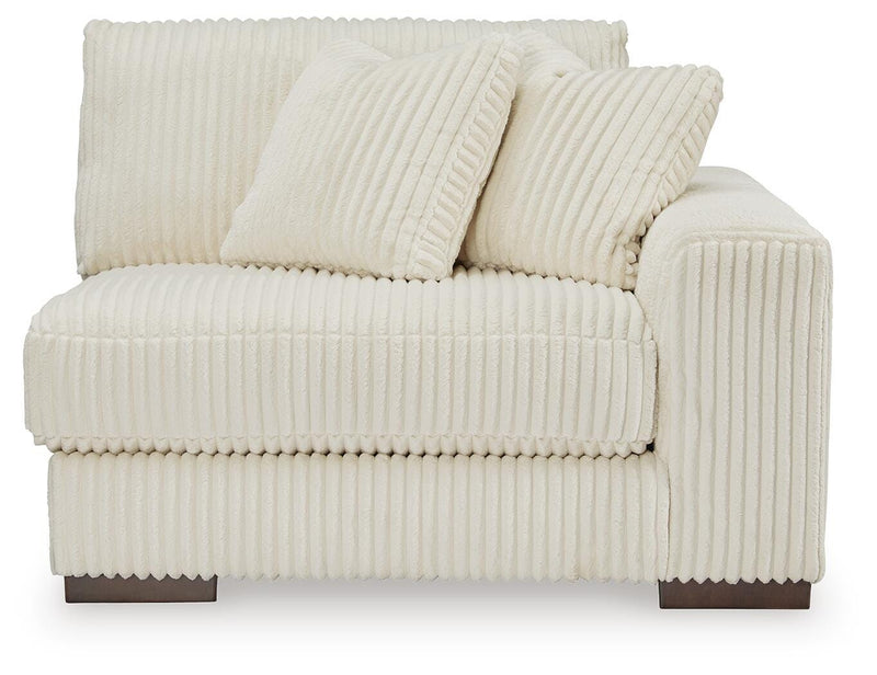 Lindyn Right-Arm Facing Corner Chair
