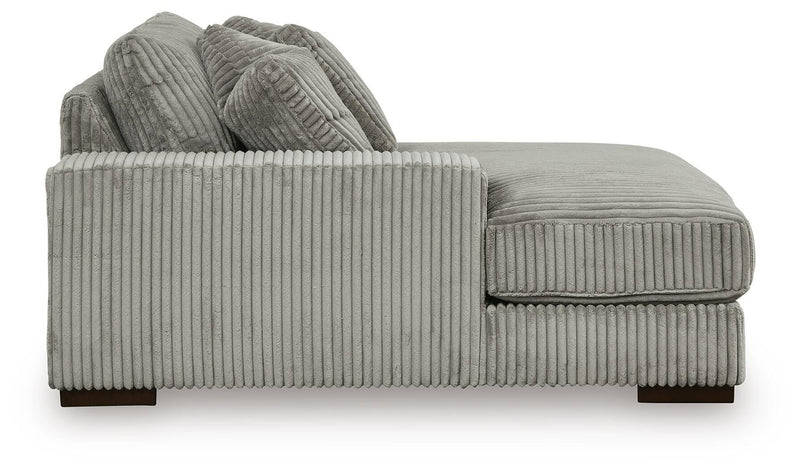 Lindyn 3-Piece Sectional with Double Chaise