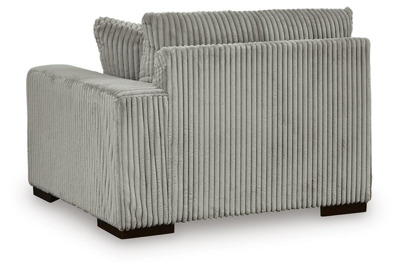 Lindyn Right-Arm Facing Corner Chair