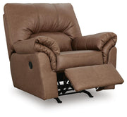 WillowBend Sofa and Recliner