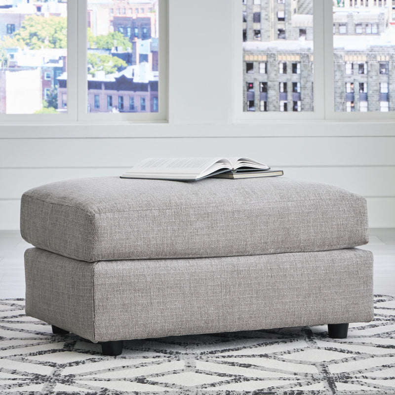 Stairatt Ottoman