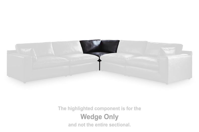 Emilia Wedge