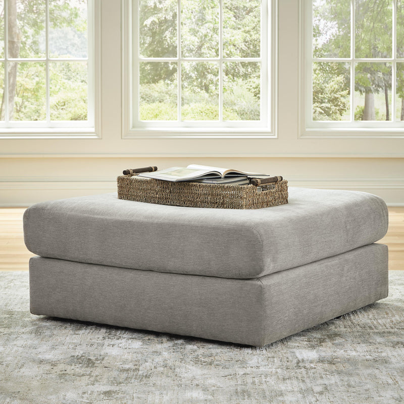 Avaliyah Oversized Accent Ottoman
