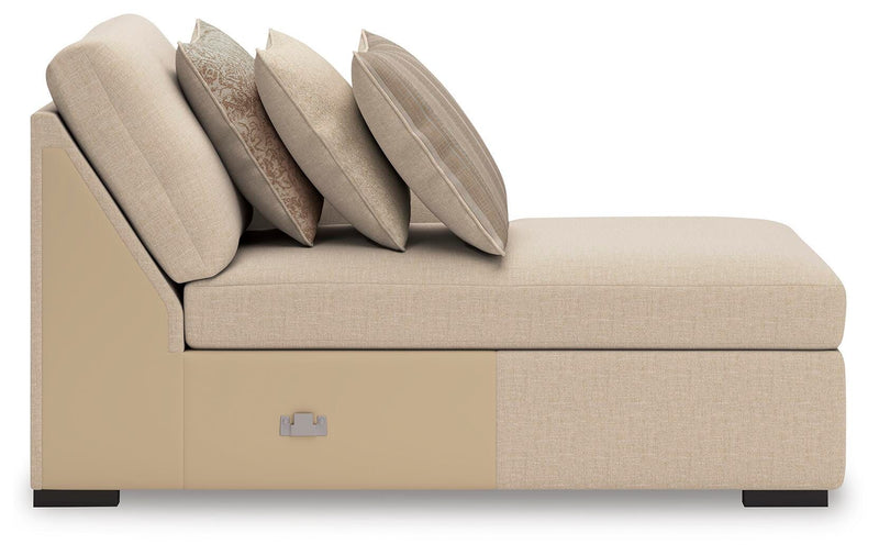 LadyMae Right-Arm Facing Corner Chaise
