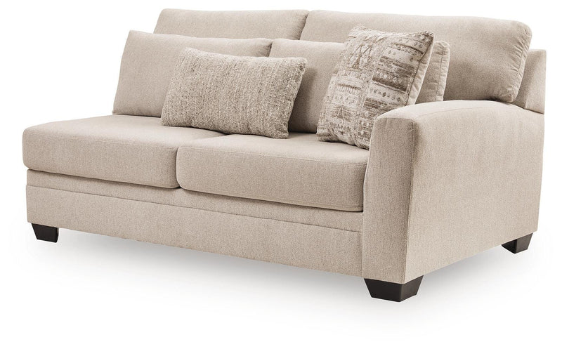 Mandi Point Right-Arm Facing Loveseat