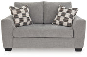 Loreo Loveseat