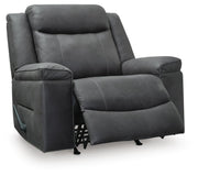 Status Check Recliner