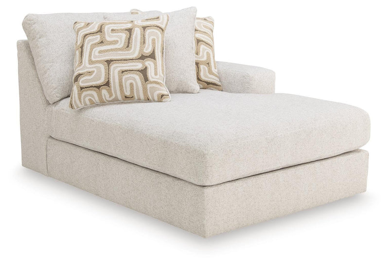 Kestrie Right-Arm Facing Corner Chaise