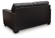 Glennbre Loveseat