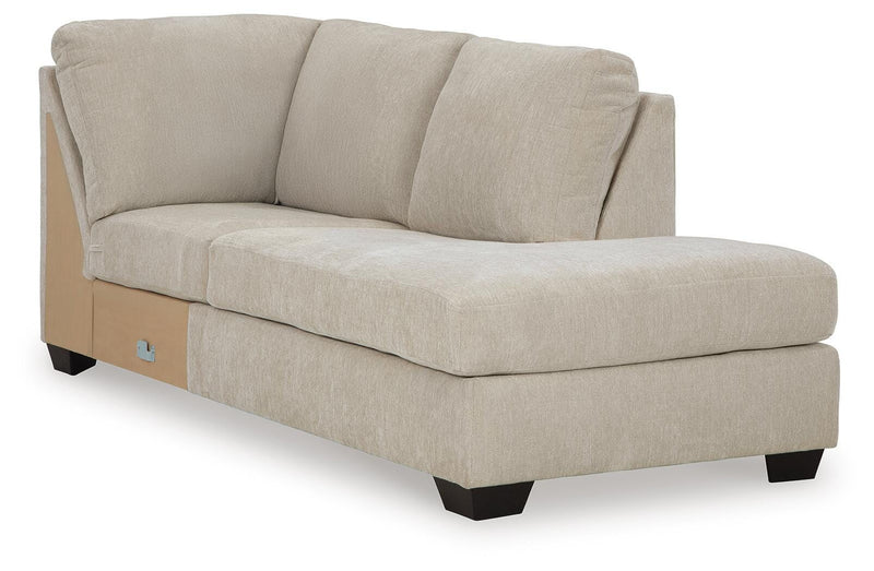 Riverfield Right-Arm Facing Corner Chaise