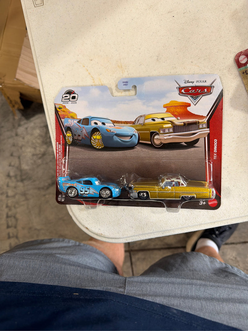 Disney and Pixar Cars 2-Pack: Bling Bling Lightning McQueen & Tex Dinoco, 1:55 Scale Die-Cast
