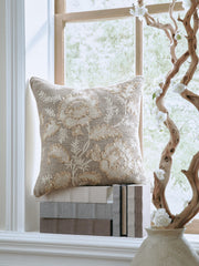 Viveka Pillow (Set of 4)