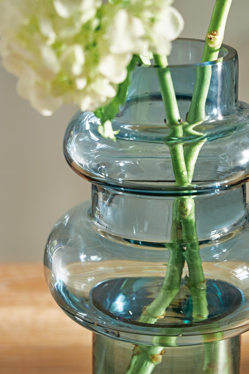 Vallmen Vase