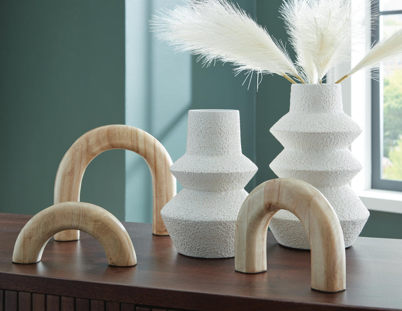 Maddwarth Accessory Set (Set of 5)