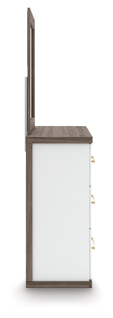 Kendanport King Upholstered Bed, Dresser, Mirror and Chest