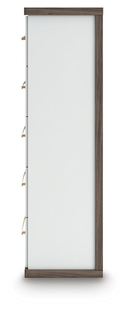 Kendanport Chest of Drawers