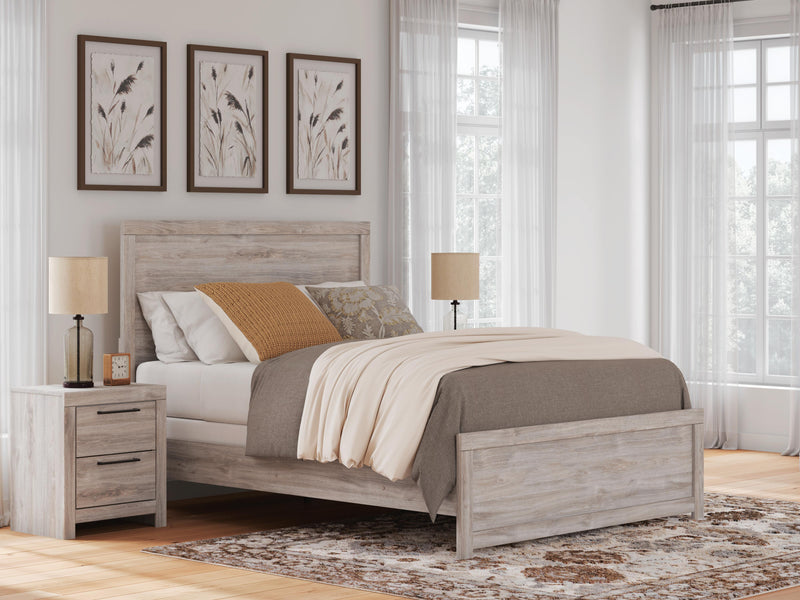 Broachmyn Queen Panel Bed