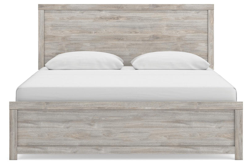 Broachmyn King Panel Bed