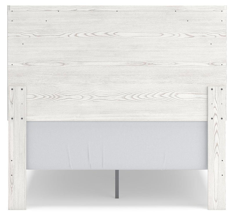 Gerridan Full Panel Bed, Dresser, Mirror and Nightstand