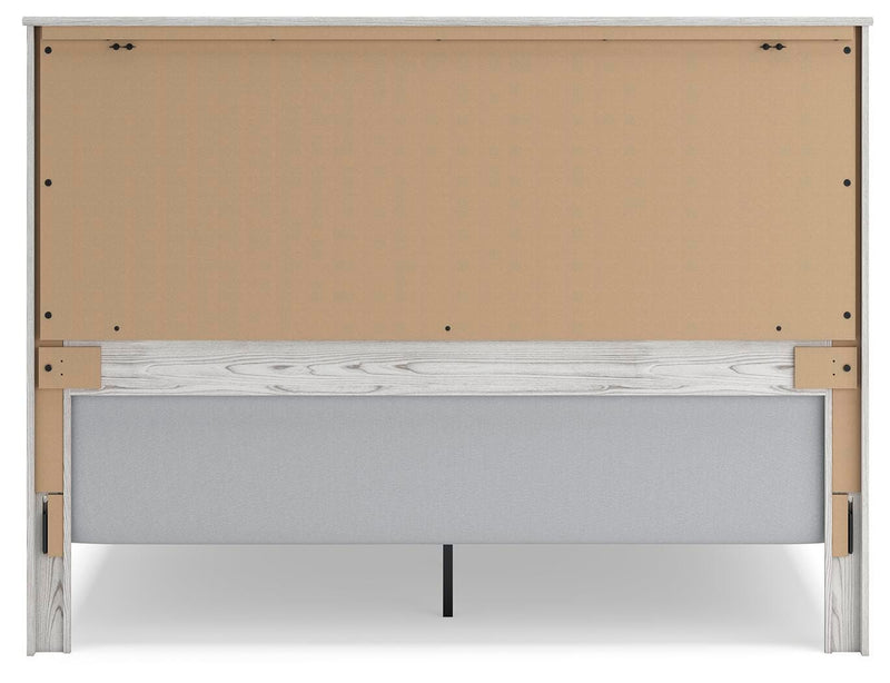 Gerridan King Panel Bed, Dresser and Mirror