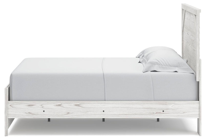 Gerridan Queen Bed with Mirrored Dresser and Nightstand