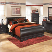 Huey Vineyard Full Sleigh Bed, Chest and 2 Nightstands