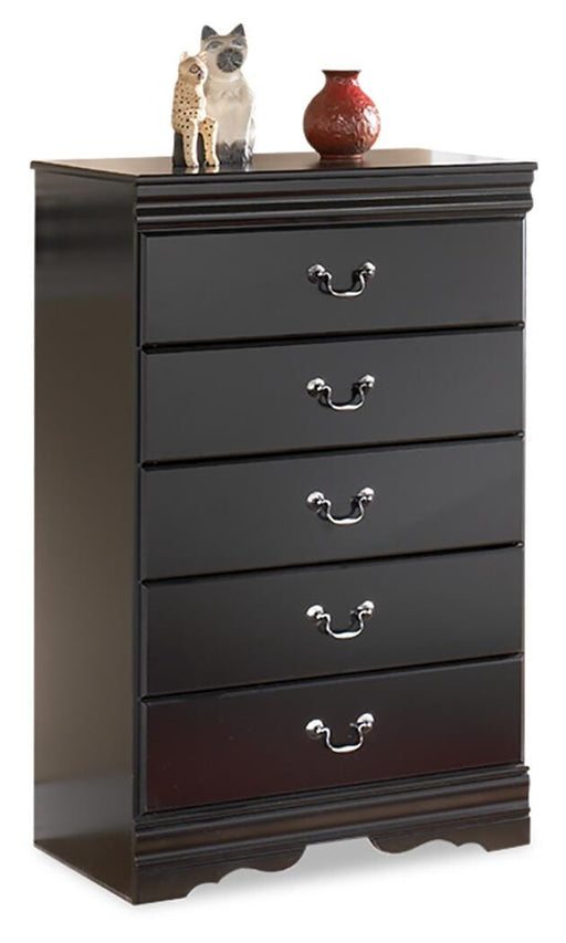 Huey Vineyard Chest of Drawers