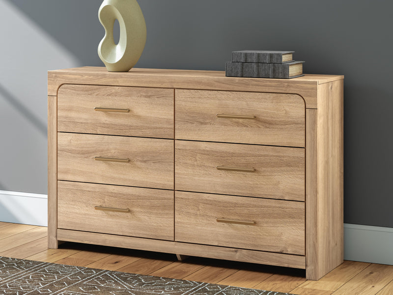 Kinlanni Dresser