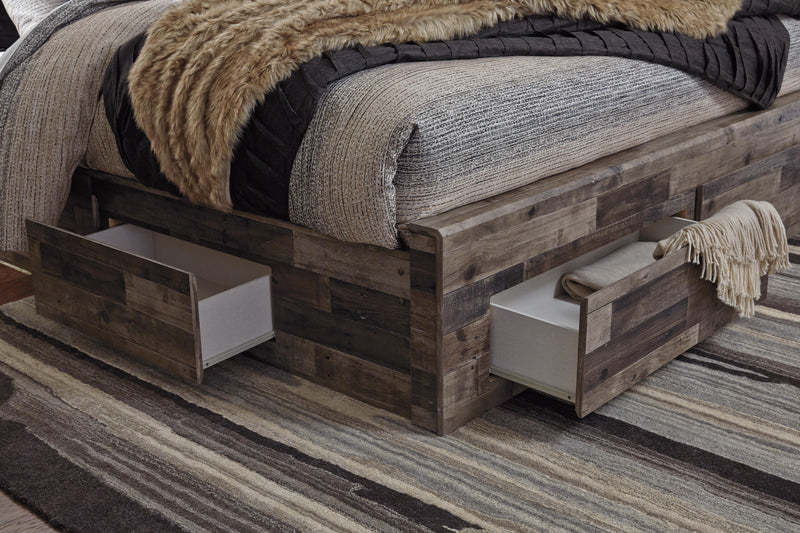 Derekson Queen Panel Bed with 6 Storage Drawers