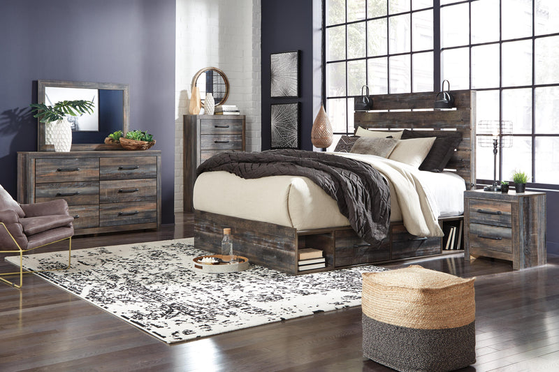 Drystan Queen Panel Bed with Mirrored Dresser and Nightstand