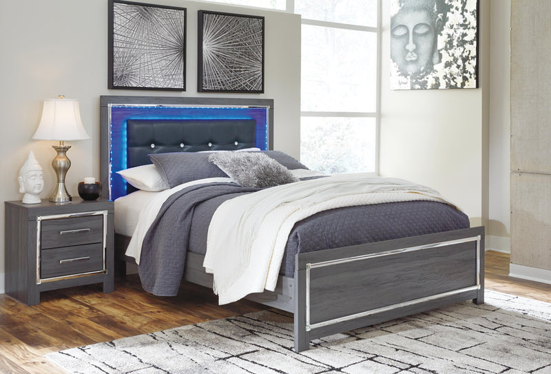 Lodanna Queen Panel Bed and Dresser