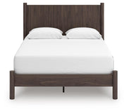 Pamytta Queen Panel Platform Bed, Dresser and Mirror