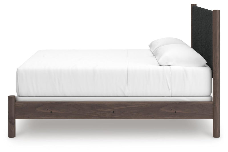 Pamytta King Upholstered Panel Bed
