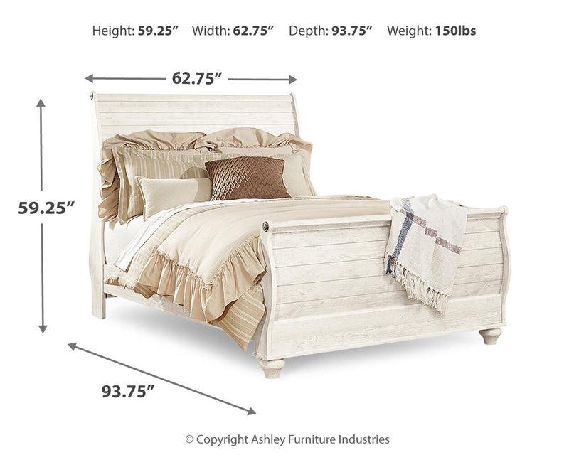 Willowton Queen Sleigh Bed, Chest and Nightstand