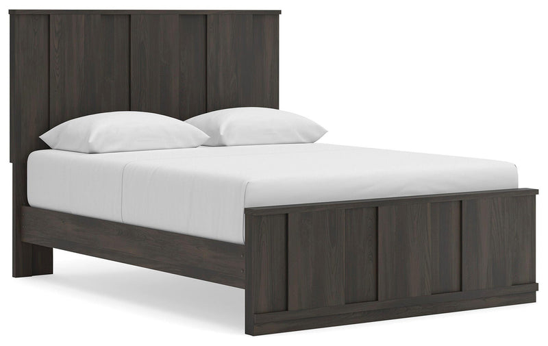 Shaehartin Queen Panel Platform Bed