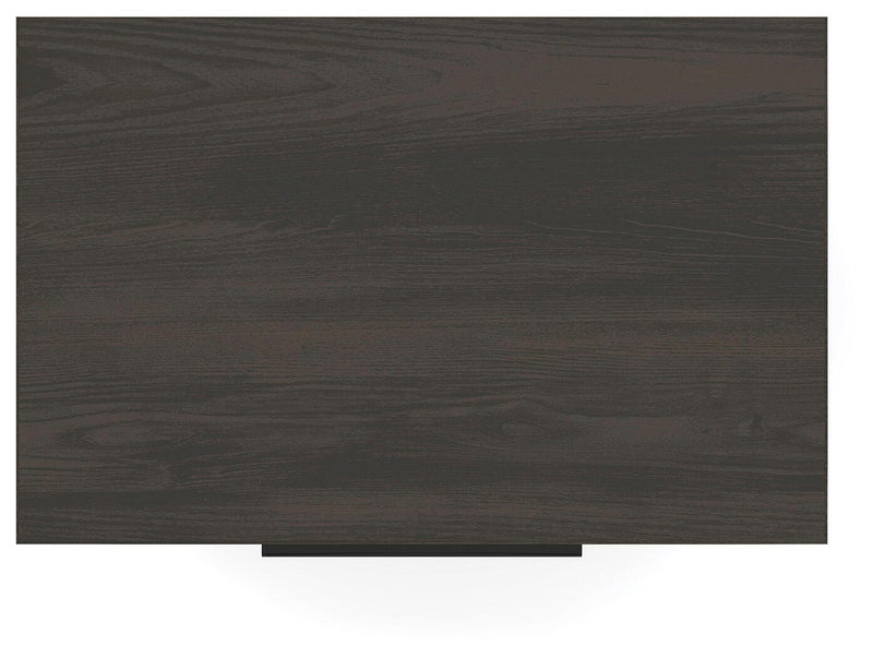 Shaehartin Nightstand