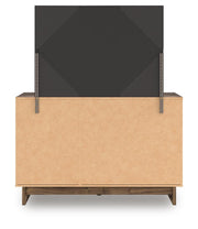 Chirason Twin Panel Platform Bed, Dresser and Mirror