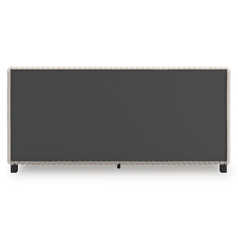 Zuraleus King Upholstered Bed