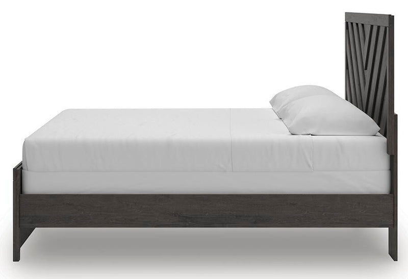 Prendonea King Panel Bed and 2 Nightstands