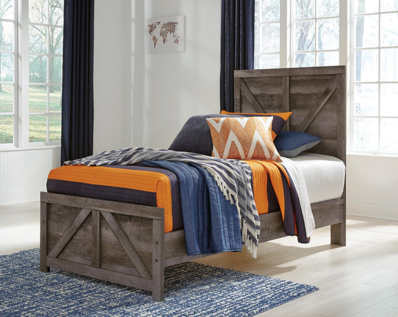 Wynnlow Twin Crossbuck Panel Bed, Dresser and Mirror