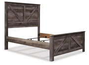 Wynnlow Queen Crossbuck Panel Bed, Dresser, Mirror and Chest