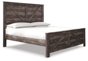 Wynnlow King Crossbuck Panel Bed and Chest