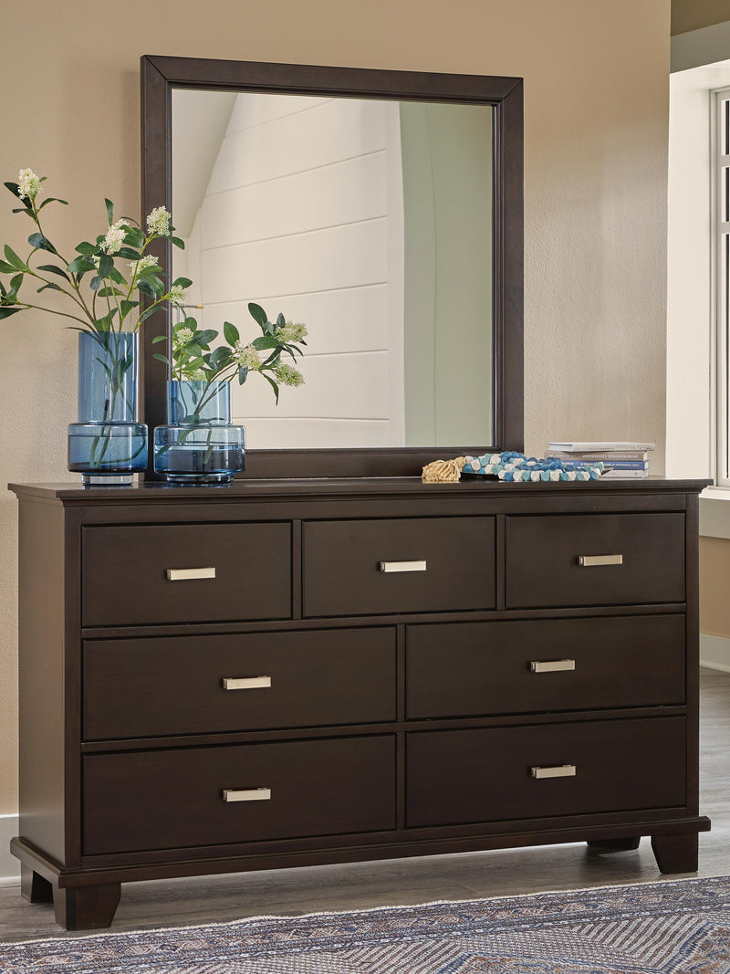 Covetown California King Panel Bed, Dresser and Mirror