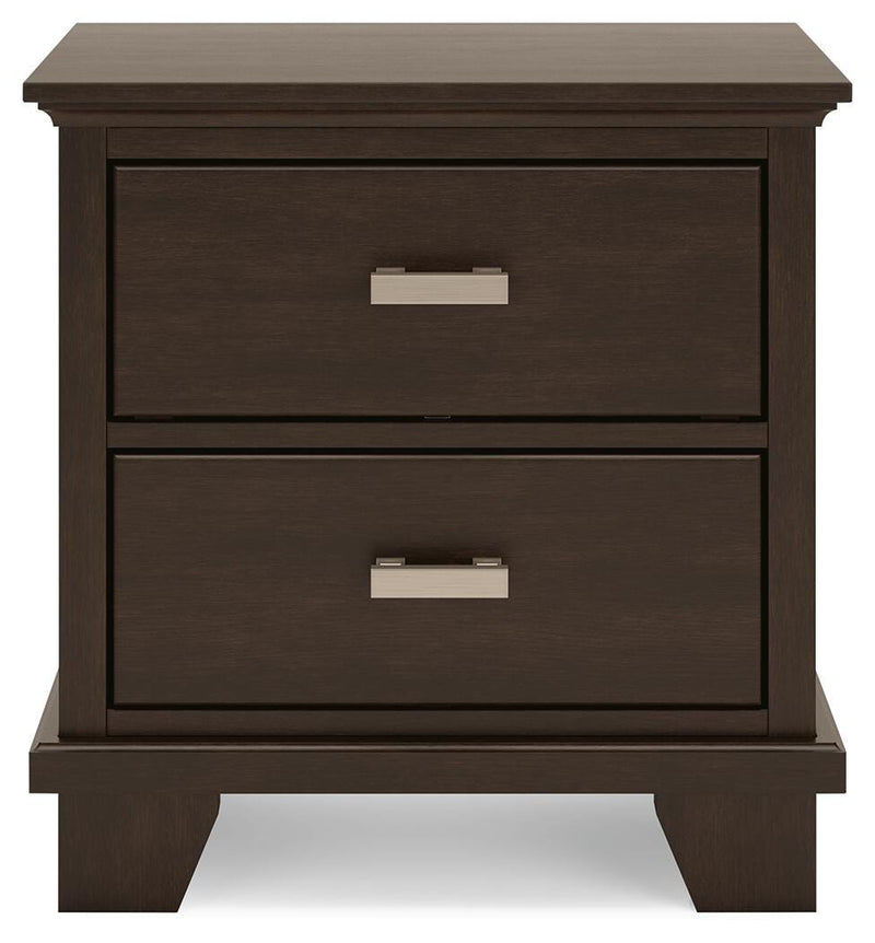 Covetown California King Panel Bed and 2 Nightstands