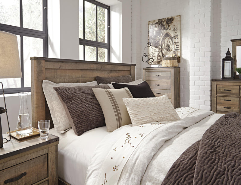 Trinell King/California King Panel Headboard
