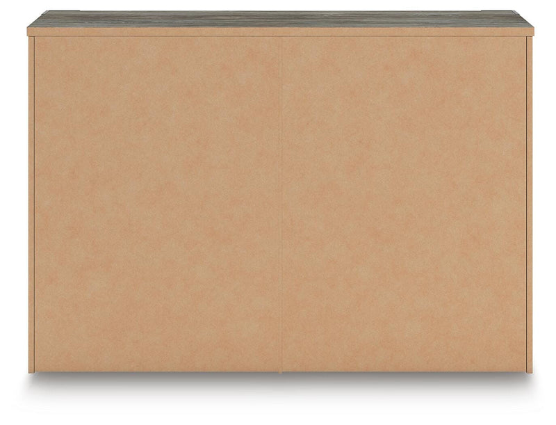 Frandern Dresser