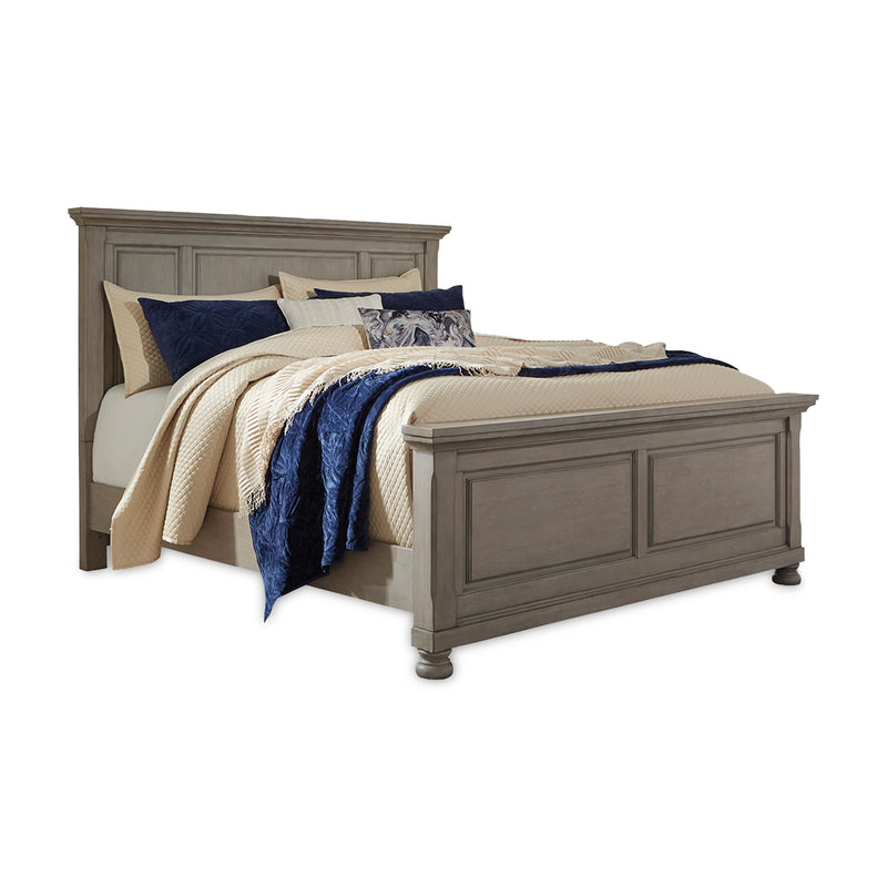 Lettner California King Panel Bed and 2 Nightstands