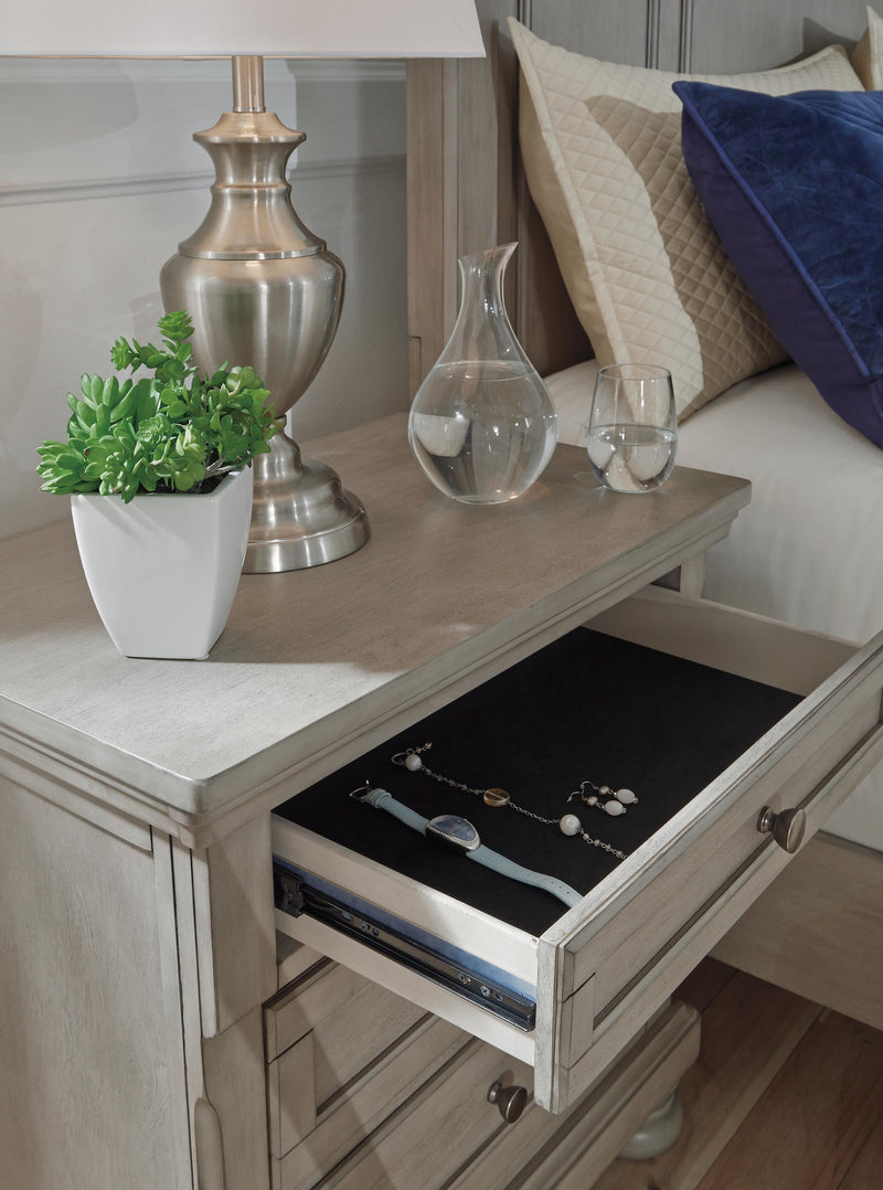 Lettner Nightstand
