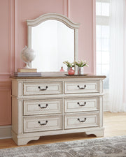 Realyn Full Panel Bed, Dresser and Mirror